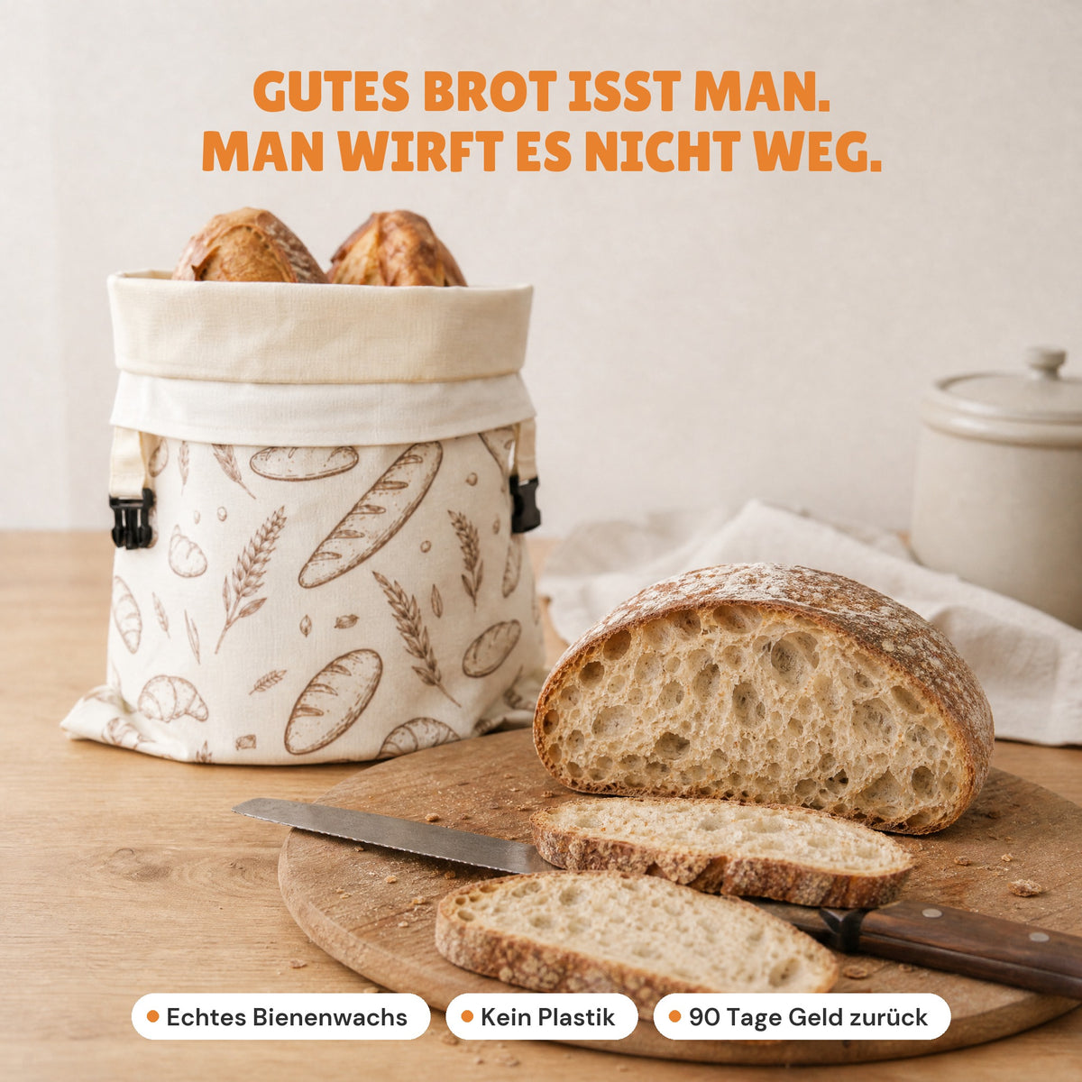 Aufgeschnittenes Brot vor dem Bienenwachs-Brotbeutel